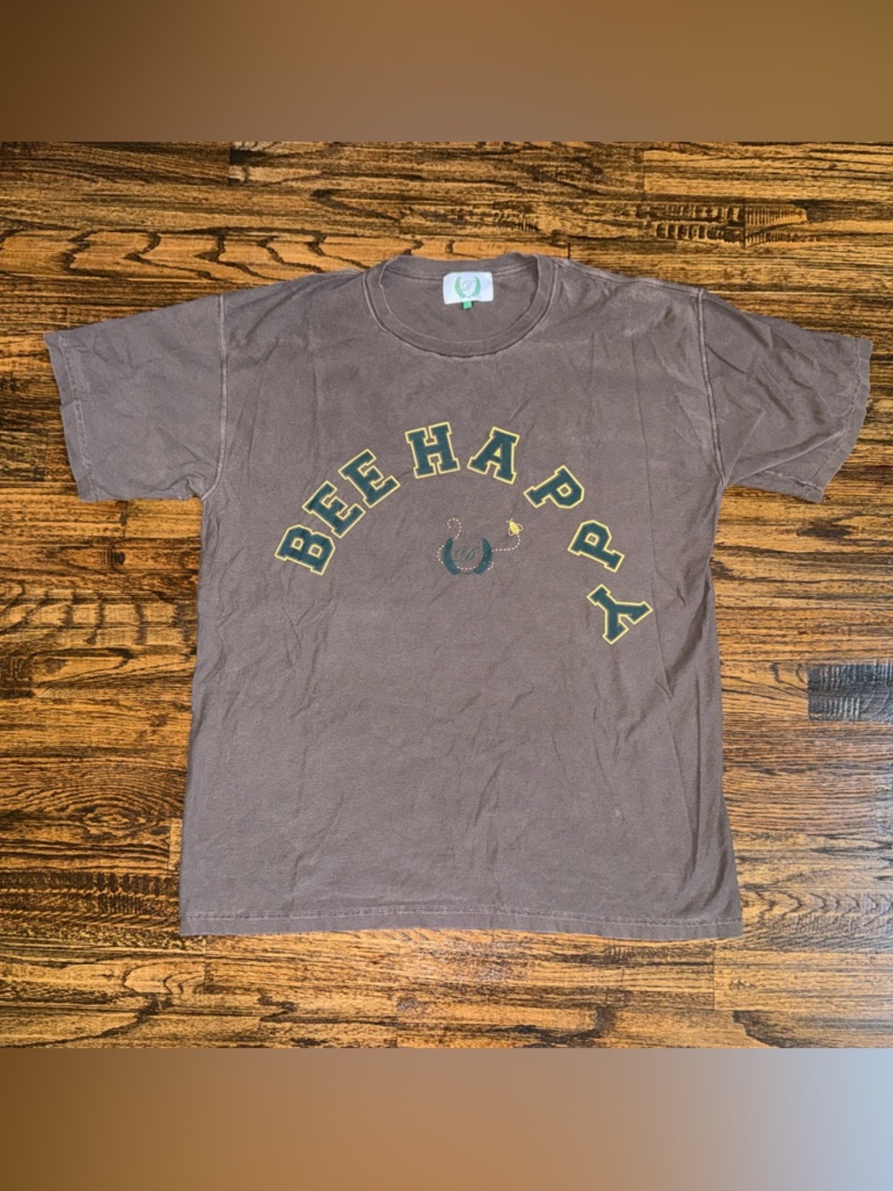 ROWING BLAZERS Vintage “Bee Happy” Graphic Print T-Shirt Dylan Decker Brown Sz L